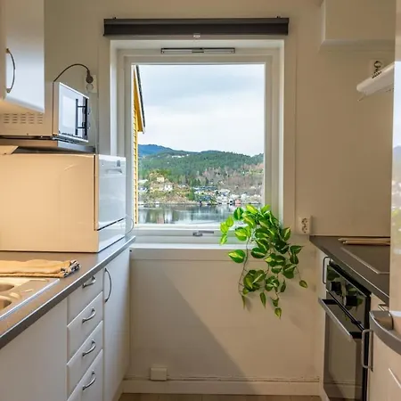 아파트 Small House Close To Nature And