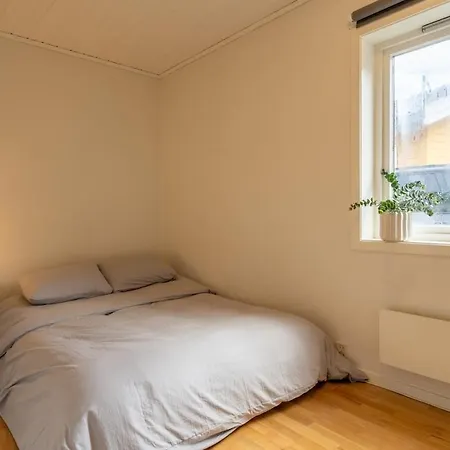 Small House Close To Nature And Lejlighed Bergen