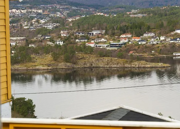 Small House Close To Nature And Bergen