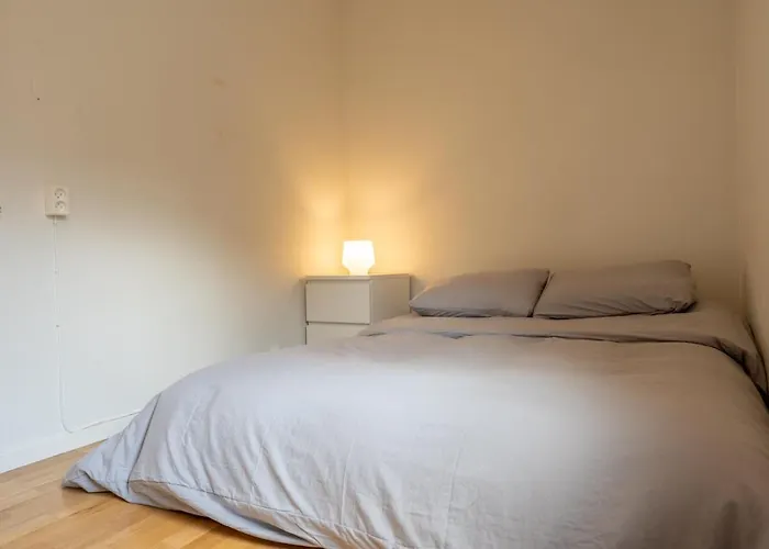 Small House Close To Nature And Apartment