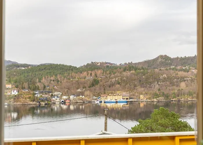 Small House Close To Nature And 베르겐